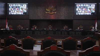 Guntur Hamzah, Guru Besar Unhas yang Kini Jabat Hakim MK Usulan DPR