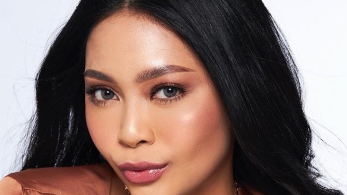 4 Eyeliner Waterproof Favorit Beauty Vlogger Citta Farenty, Cocok untuk Pemula