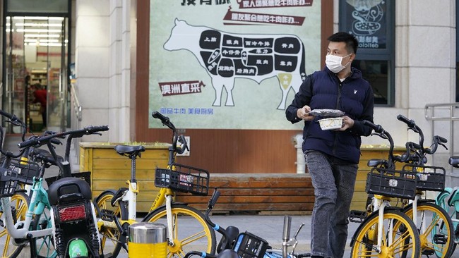 FOTO: China Perketat Pemeriksaan Makanan Impor Cegah Covid-19