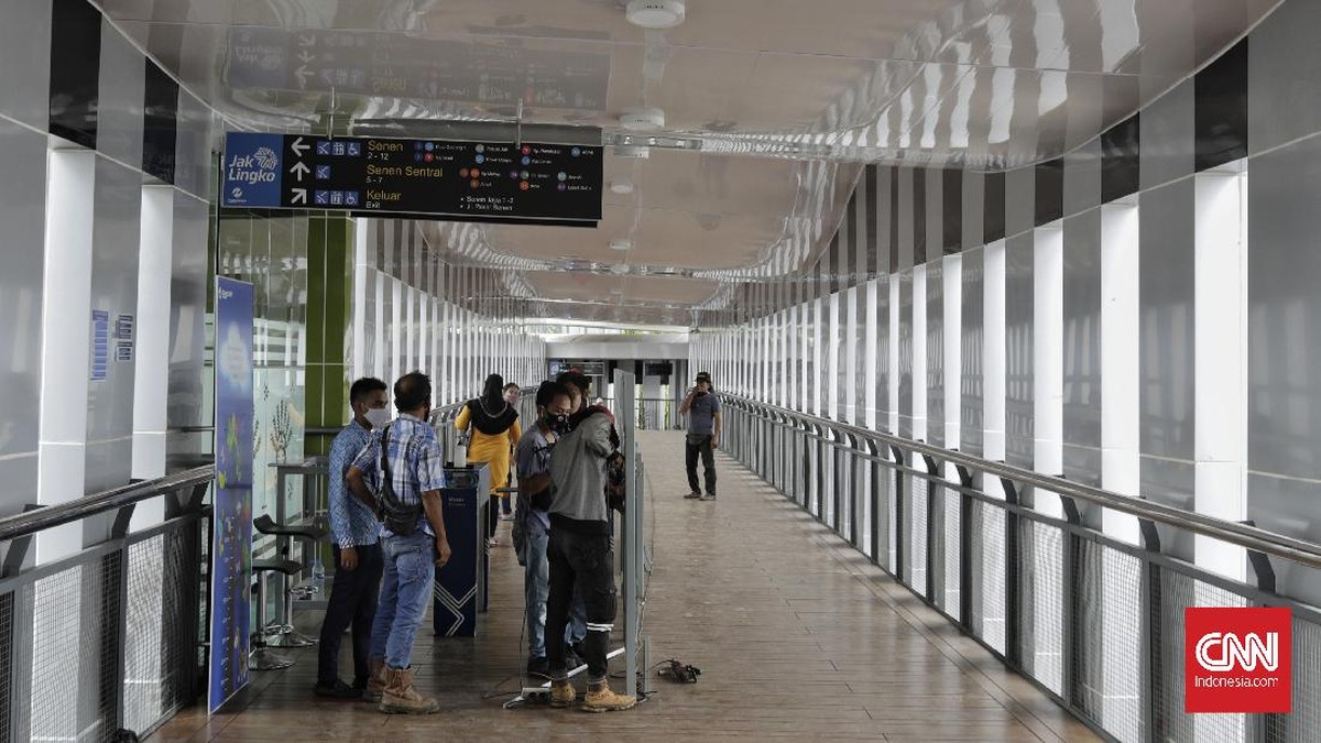 FOTO: Wajah Baru JPO Senen Extension
