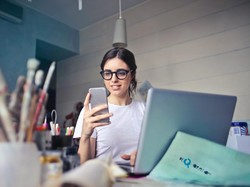 Cerita Warganet Ketemu Artis, Sebut Beda Banget dari Tampilan di TV