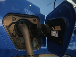 Rekor, Penjualan Mobil Listrik Lampaui Mobil BBM di Norwegia