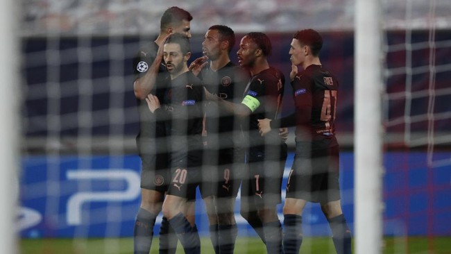 Manchester City lolos ke babak 16 besar Liga Champions usai mengalahkan Olympiakos 1-0 pada laga keempat Grup C di Stadion Karaiskaki.