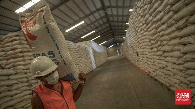 Kementerian Pertanian (Kementan) menegaskan stok beras di beberapa wilayah masih sanggup memenuhi kebutuhan beras untuk gudang Bulog.