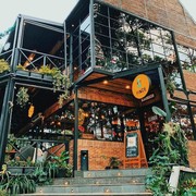 Rekomendasi Resto dan Kafe Menarik di Sentul, Bisa Jadi Short Escape!