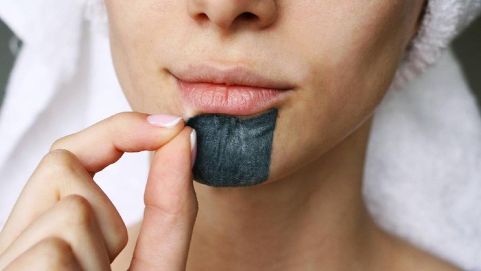 Simak 3 Alasan untuk Tidak Memencet Komedo mu Sendiri!