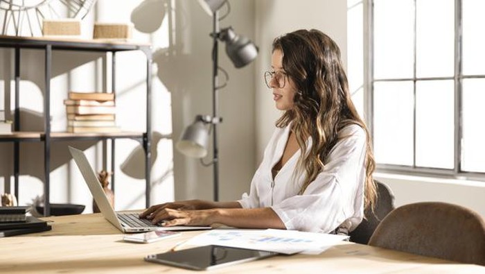 Yuk, Tetap Jaga 4 Kebiasaan Sehat Memulai Hari Saat WFH!