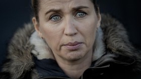 PM Denmark Nangis Minta Maaf atas Pembunuhan Jutaan Cerpelai