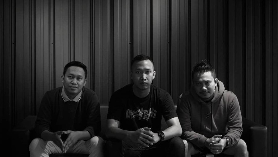 Ngatmombilung