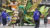 FOTO: New York Nekat Gelar Parade Thanksgiving saat Pandemi Kota New York tetap menggelar parade Thanksgiving di masa pandemi Covid-19, Kamis (26/7), namun tak seramai tahun-tahun sebelumnya.