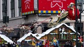 FOTO: New York Nekat Gelar Parade Thanksgiving saat Pandemi Kota New York tetap menggelar parade Thanksgiving di masa pandemi Covid-19, Kamis (26/7), namun tak seramai tahun-tahun sebelumnya.