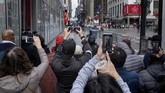 FOTO: New York Nekat Gelar Parade Thanksgiving saat Pandemi Kota New York tetap menggelar parade Thanksgiving di masa pandemi Covid-19, Kamis (26/7), namun tak seramai tahun-tahun sebelumnya.
