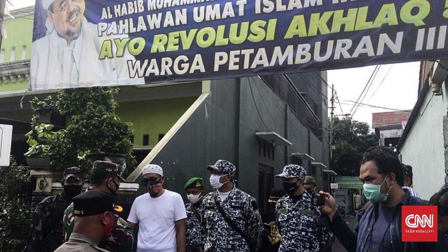 Rapid Test Antigen Massal di Petamburan Sepi Peminat Tiga jam berlalu, tercatat hanya 15 warga yang bersedia mendatangi salah satu posko pemeriksaan di Lapangan Futsal RW 4, Petamburan, Tanah Abang.
