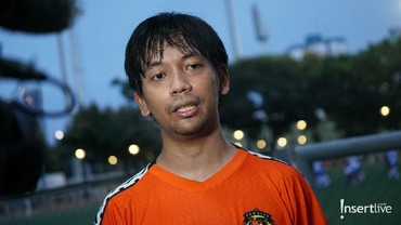 Rian d'Masiv Hadiri Laga Amal untuk Mendiang Ricky Yacobi