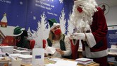 FOTO: Sejarah Munculnya Tradisi 'Surat untuk Santa Claus' Setiap Hari Natal, ribuan anak beramai-ramai menuliskan surat untuk Santa Claus. Bagaimana tradisi ini dimulai?