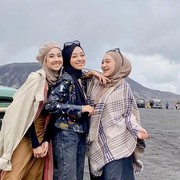 Friendship Goals! 6 Potret Kompak Influencer Richae, Meiraniap dan Seviq Febinita