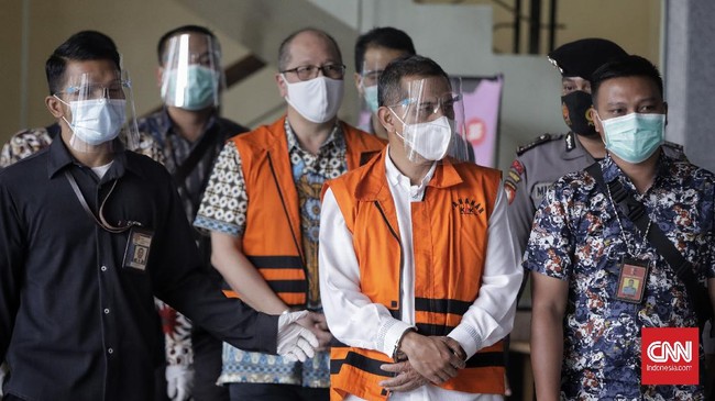 Wali Kota Cimahi Ajay Muhammad Priatna jadi tersangka korupsi terkait izin pembangunan rumah sakit.