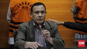 Firli Sebut Tahanan KPK Divaksin karena Rentan Tertular Covid