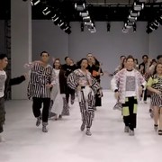 Pesona Labirin yang Penuh Warna dari Tities Sapoetra