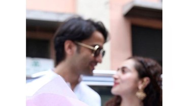 img-title Unggahan Pertama Shaheer Usai Menikah