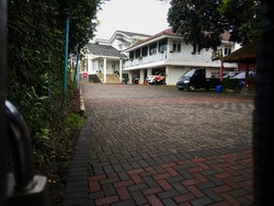 Mengintip Rumah Mewah Walkot Cimahi di Pemukiman Padat Penduduk