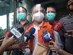 KPK Geledah Kantor dan Rumah Wali Kota Cimahi