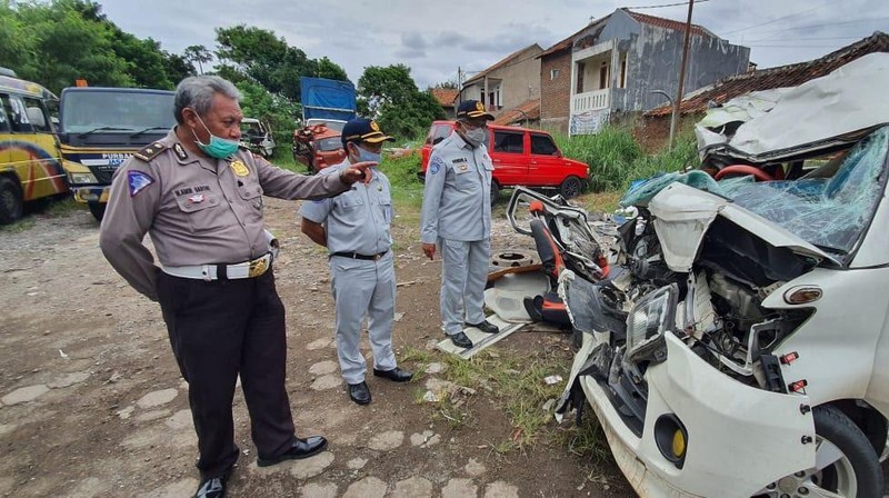 Jasa Raharja Santuni Korban Kecelakaan Tol Purbaleunyi