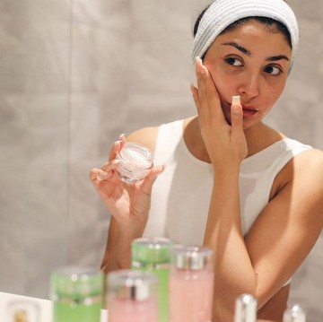 Mau Tahu Rutinitas Menjaga Kulit Tetap Maksimal untuk Aktivitas yang Padat?