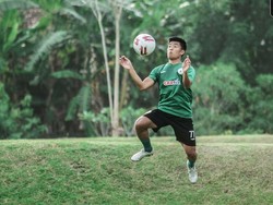 Pemain PSS Usir Kejenuhan Terhentinya Shopee Liga 1 dengan Cara Ini