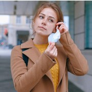 6 Tips Jitu Ciptakan Mask-proof Makeup, Makeup Gak Transfer ke Masker!