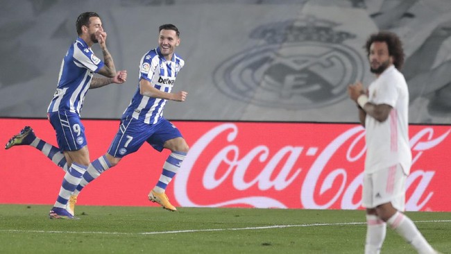 Real Madrid kalah 1-2 dari Alaves di pertandingan pekan ke-11 Liga Spanyol, Minggu (29/11) dini hari waktu Indonesia.