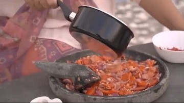Resep Sambal ala Ibu Tien Soeharto