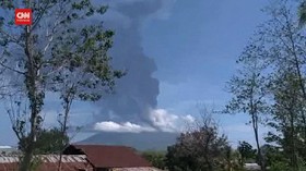 VIDEO: 5 Anak Dilaporkan Hilang Saat Ile Lewotolok Erupsi