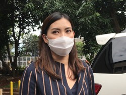 Viviane Cabut Laporan pada May Lee soal Dugaan Kekerasan Anak