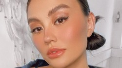 Wajah Dinilai Berubah Drastis, Agnez Mo Jadi Sorotan