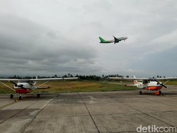 Gunung Semeru Meletus, Penerbangan dari dan ke Bandara Banyuwangi Pindah Jalur