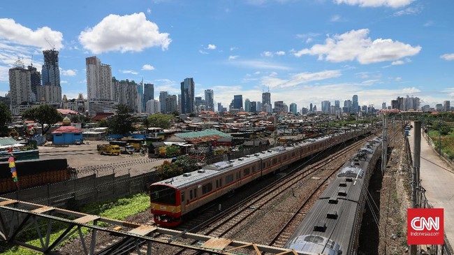 PT KAI dan MRT Jakarta menyatakan gangguan listrik yang terjadi di wilayah Jaksel dan sekitarnya pada Selasa (1/12) tak ganggu operasional KRL dan MRT. 