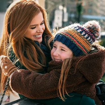 Godmothered: Kebahagiaan Datang dari Diri Sendiri