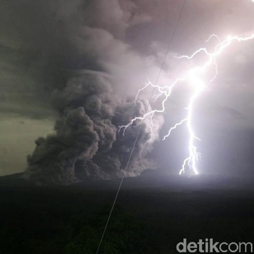 Ini Pria yang Sering Tersambar Petir, Seperti Apa Rasanya?