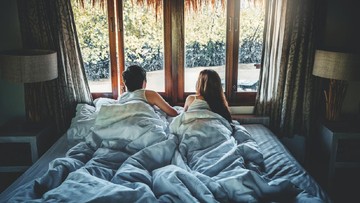 Posisi Seks Terbaik, Nikmat Dilakukan Saat Pagi Hari