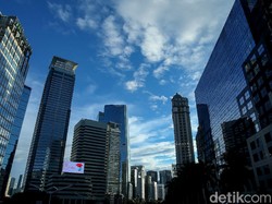 Langit Biru Jakarta Sempat Hebohkan Netizen, Ini Kata BMKG