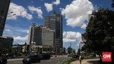 FOTO: Biru Cemerlang Langit Jakarta Awal Desember, Selasa (1/12) langit di Jakarta terlihat terang dengan warna biru. Hal yang jarang dijumpai di ibu kota.