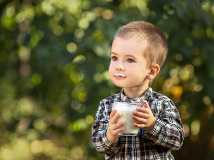 Beli Susu Kemasan untuk Anak, Jangan Lupa Cari yang Proses Produksinya Aman