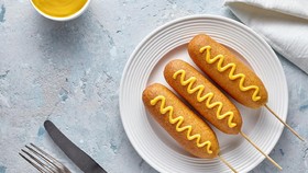Resep Corn Dog Sosis Keju yang Sedang Enak Buat Camilan