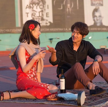 Yoo Yeon Seok & Lee Yeon Hee Temukan Cinta di 'New Year Blues'