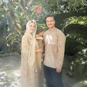 Paras Bule Anak Raisa yang Bikin Netizen Salah Fokus