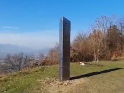 Tiang Logam Misterius Juga Ditemukan di Rumania