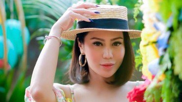 Pisah Rumah 1 Tahun, Vicky Zainal & Suami Pilih Cerai
