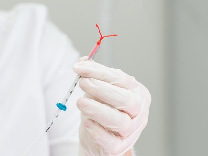 Mana yang Efektif Cegah Kehamilan: KB IUD Lapis Tembaga atau Hormon?