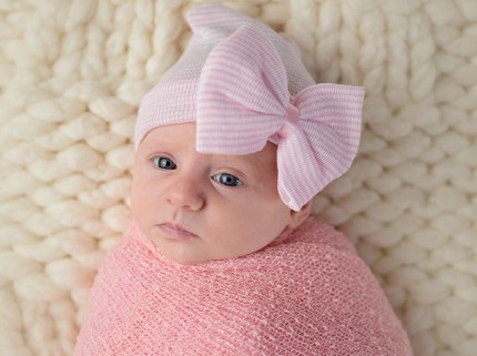 100 Inspirasi Nama Bayi Perempuan Bermakna Pintar dan Cerdas